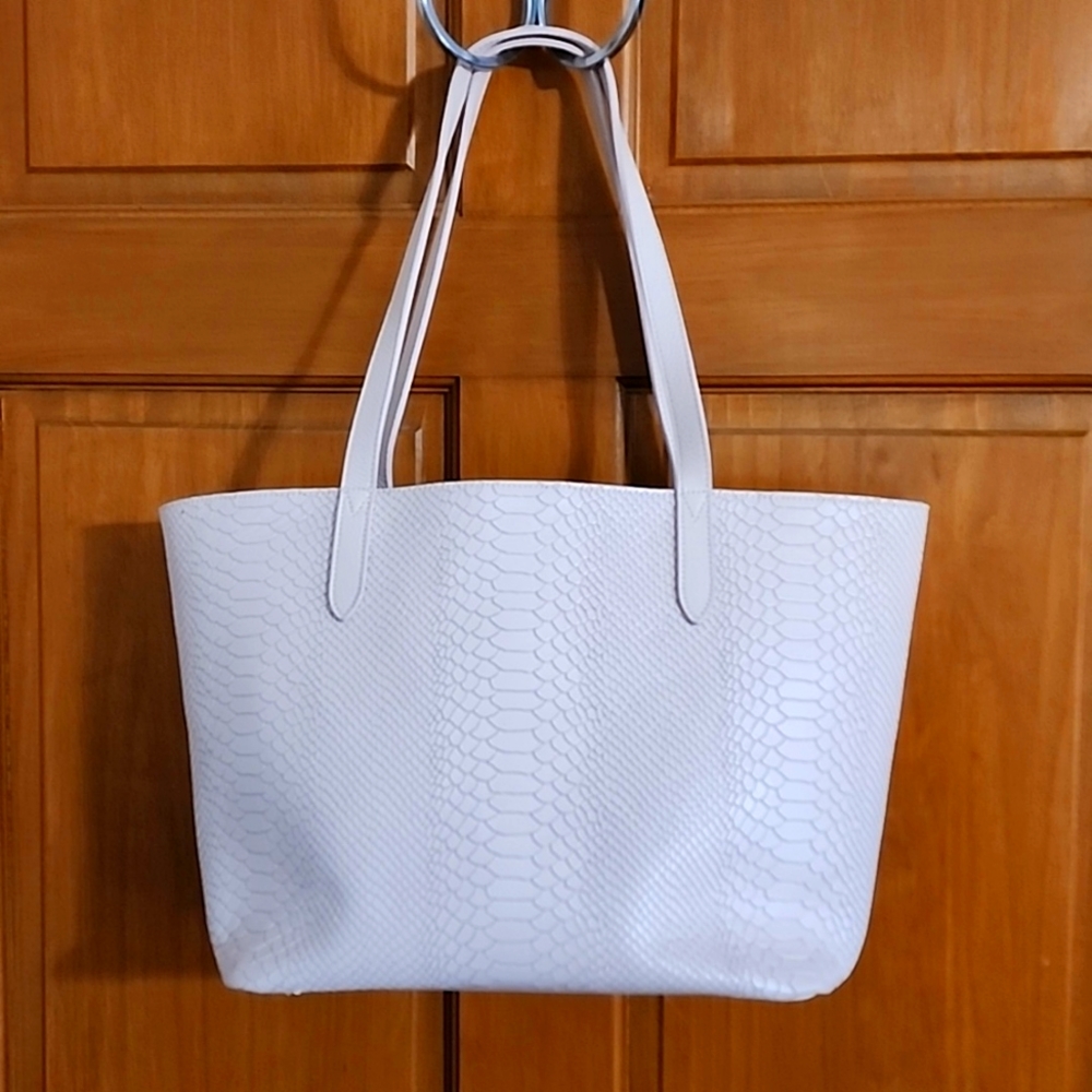 GiGi New York Teddy Tote